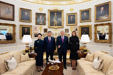 President Trump and Mrs. Trump with President Xi Jinping and Madame Peng Liyuan in the Oval Office during the state visit